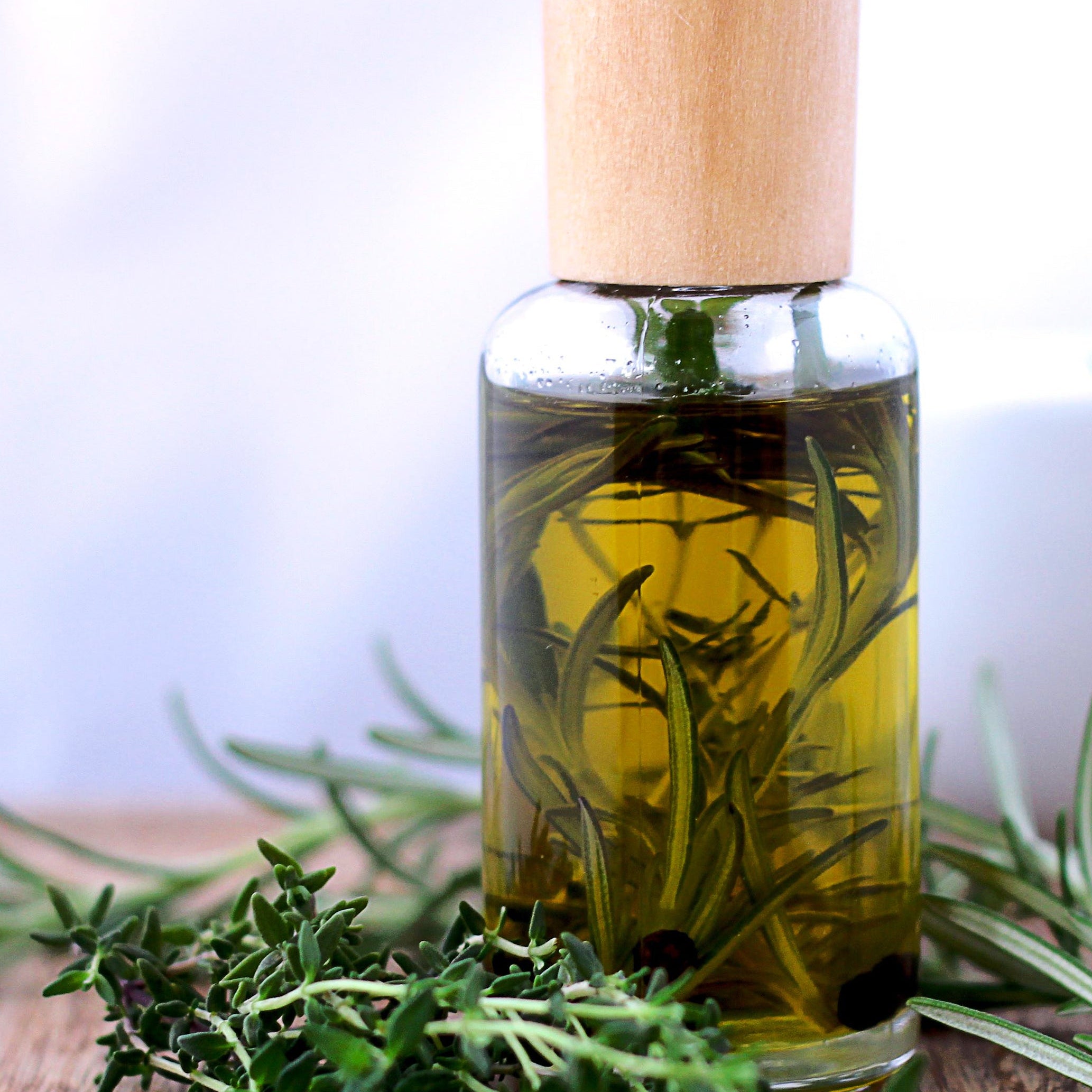 What You Need to Know About Synthetic Fragrance